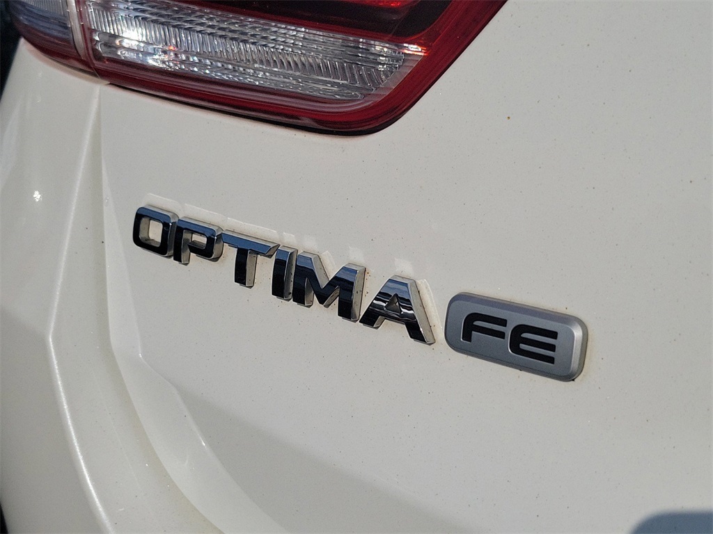 2016 Kia Optima LX 8