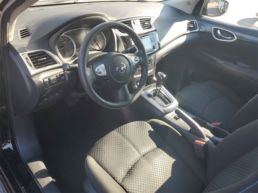 2018 Nissan Sentra SR 11