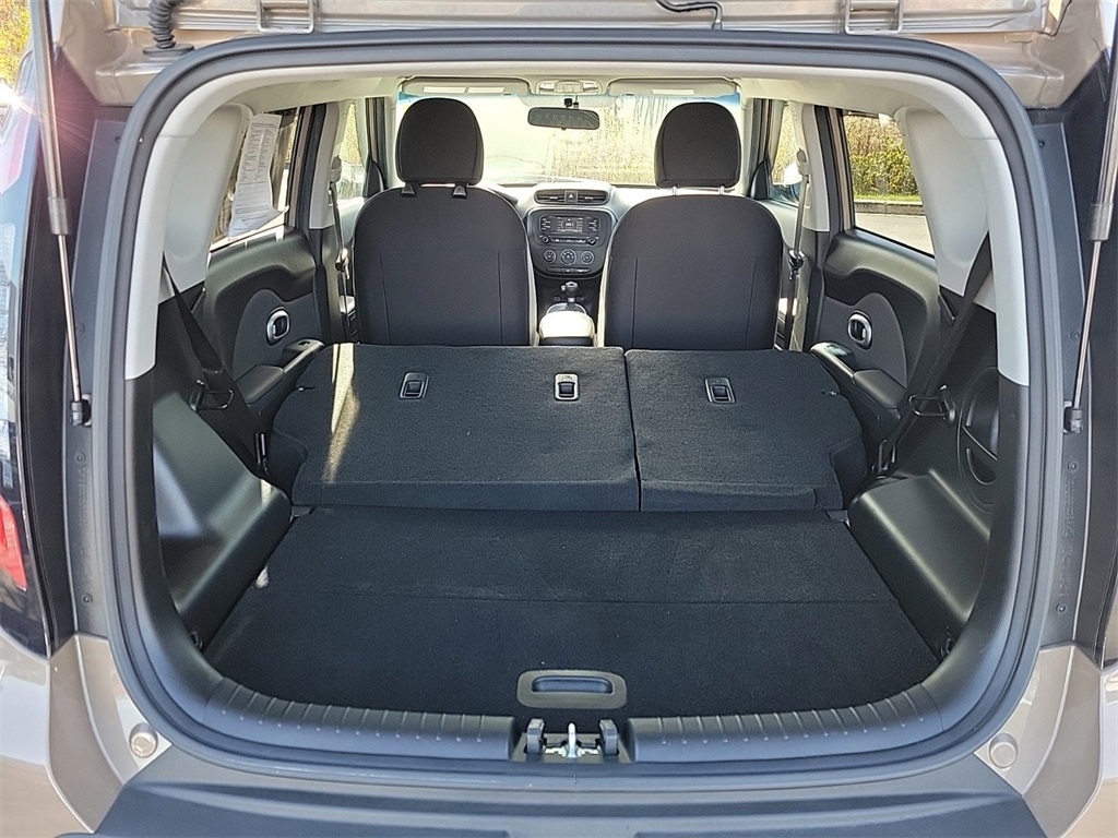 2016 Kia Soul Base 24