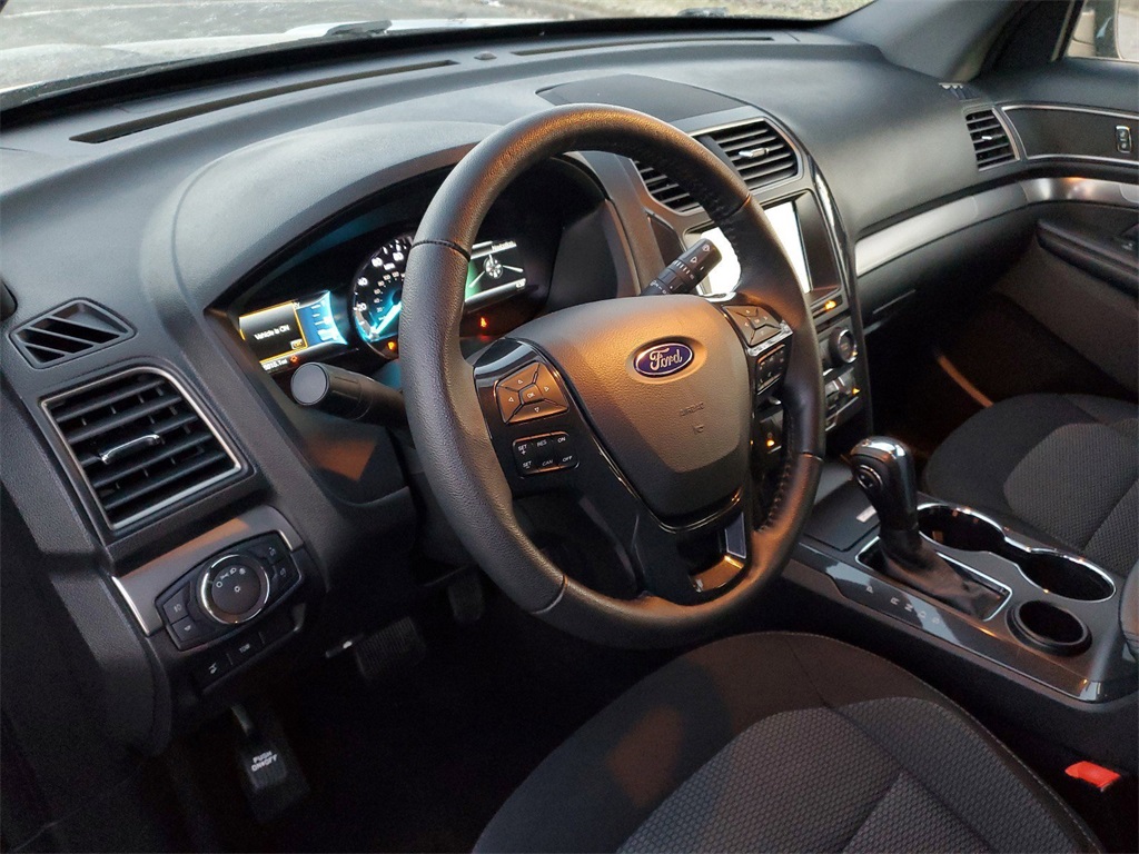 2018 Ford Explorer XLT 10