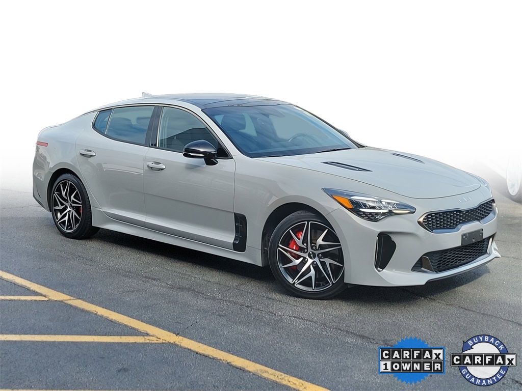 2023 Kia Stinger GT-Line 1