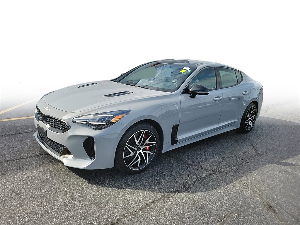 2023 Kia Stinger GT-Line 3