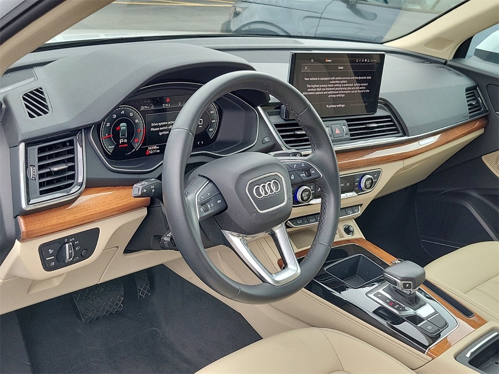 2022 Audi Q5 45 S line Premium Plus 11