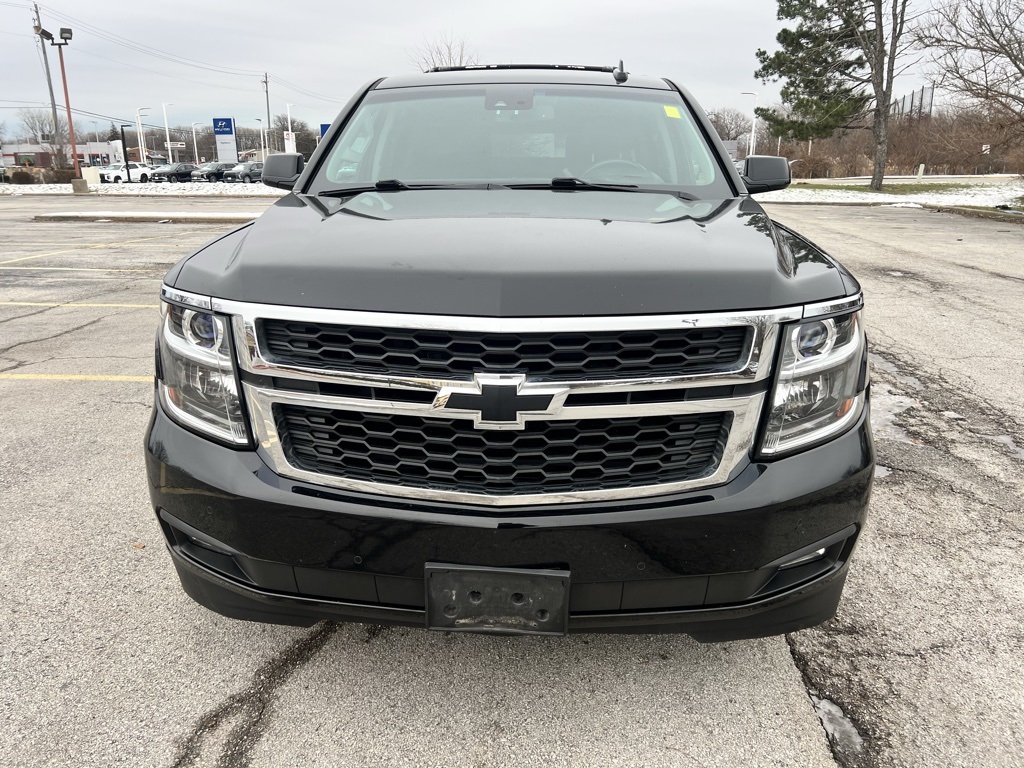 2016 Chevrolet Suburban LT 2