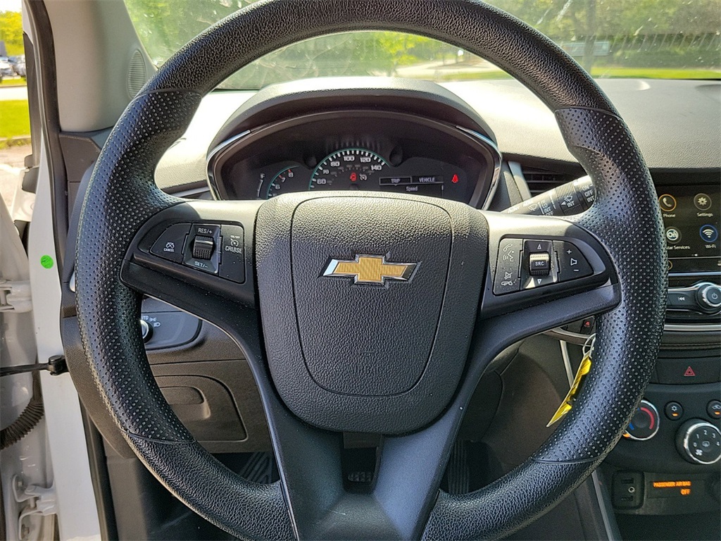 2019 Chevrolet Trax LS 14