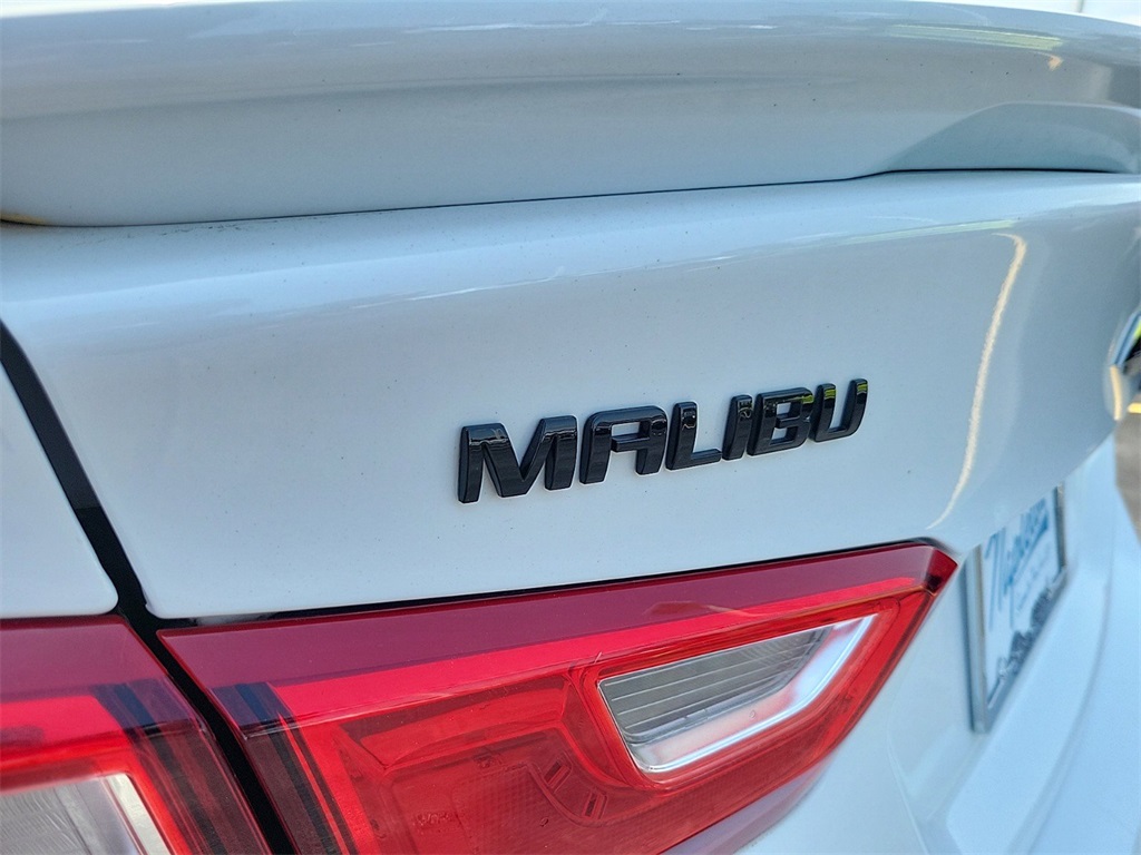 2020 Chevrolet Malibu RS 7