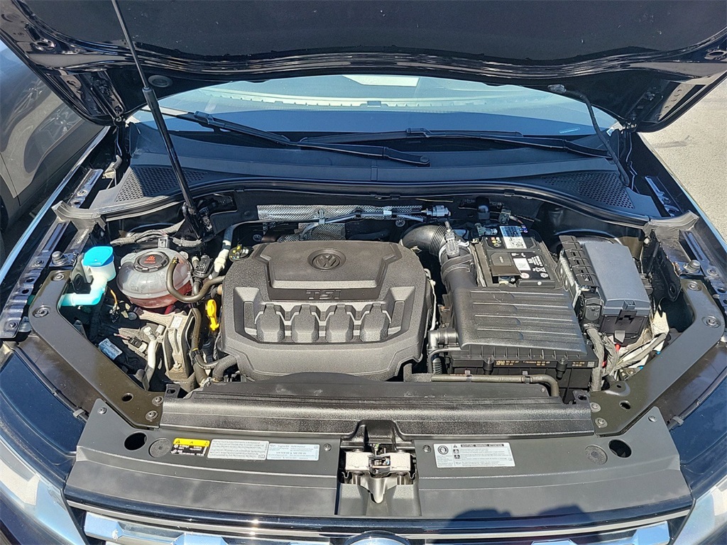 2019 Volkswagen Tiguan 2.0T SE 6