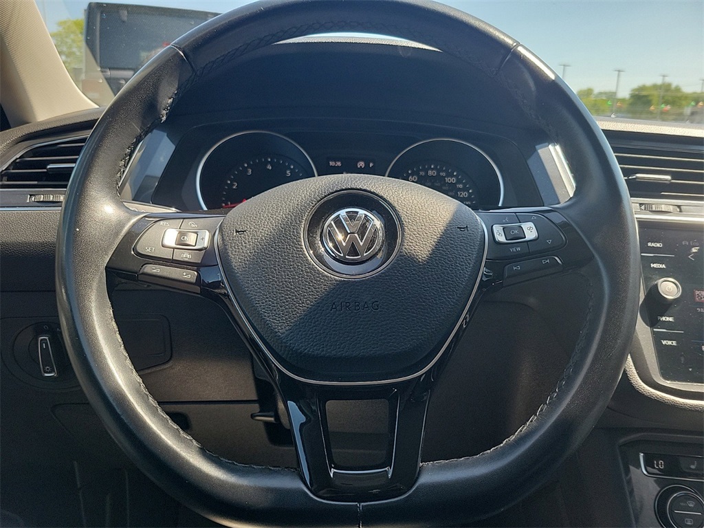 2019 Volkswagen Tiguan 2.0T SE 11