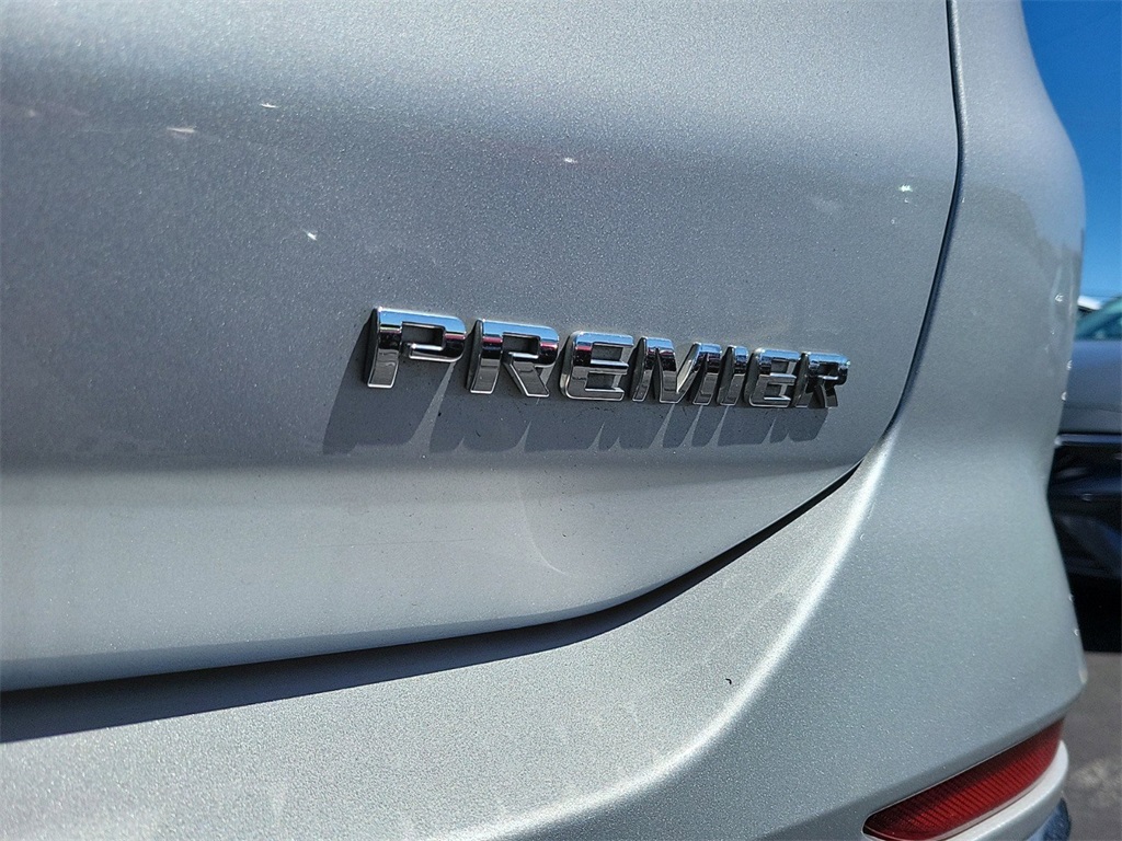 2020 Chevrolet Equinox Premier 7