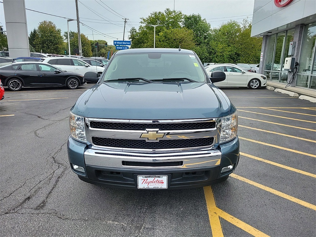 2011 Chevrolet Silverado 1500 LT 2