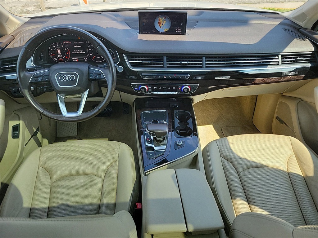 2019 Audi Q7 55 Prestige 13