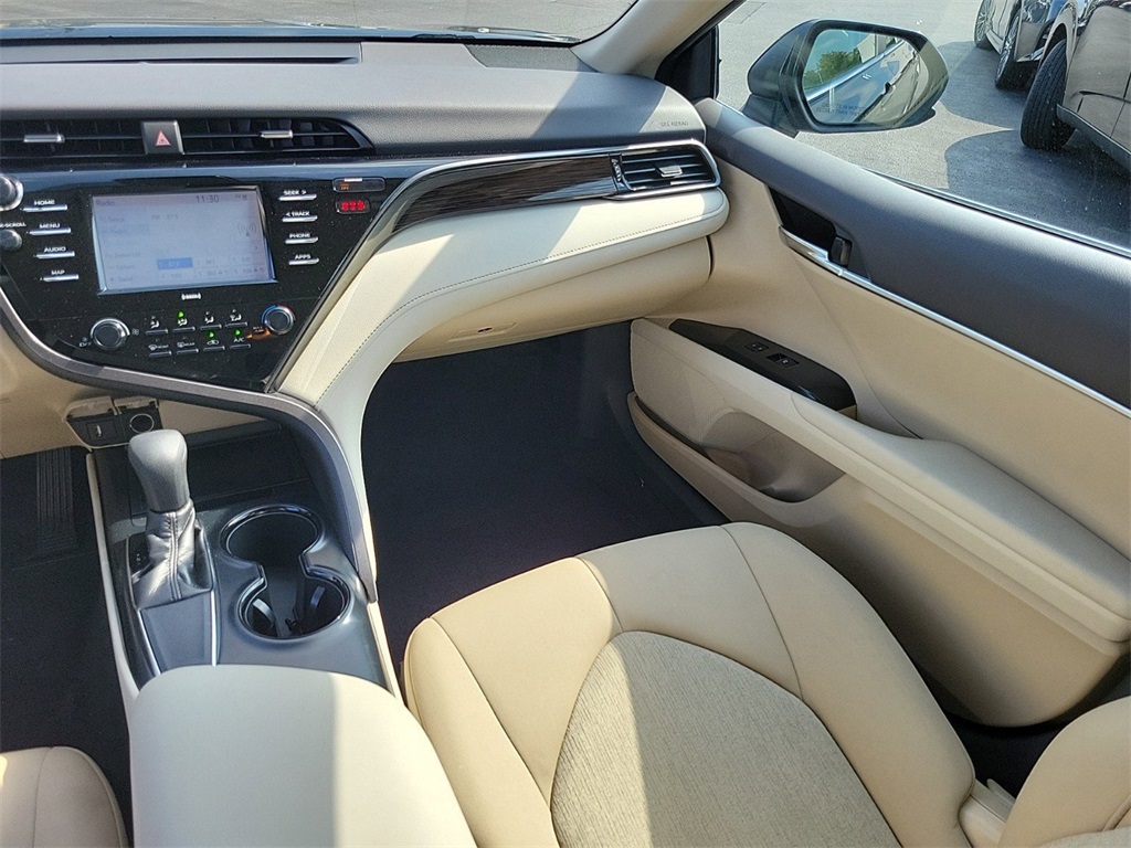 2020 Toyota Camry LE 15