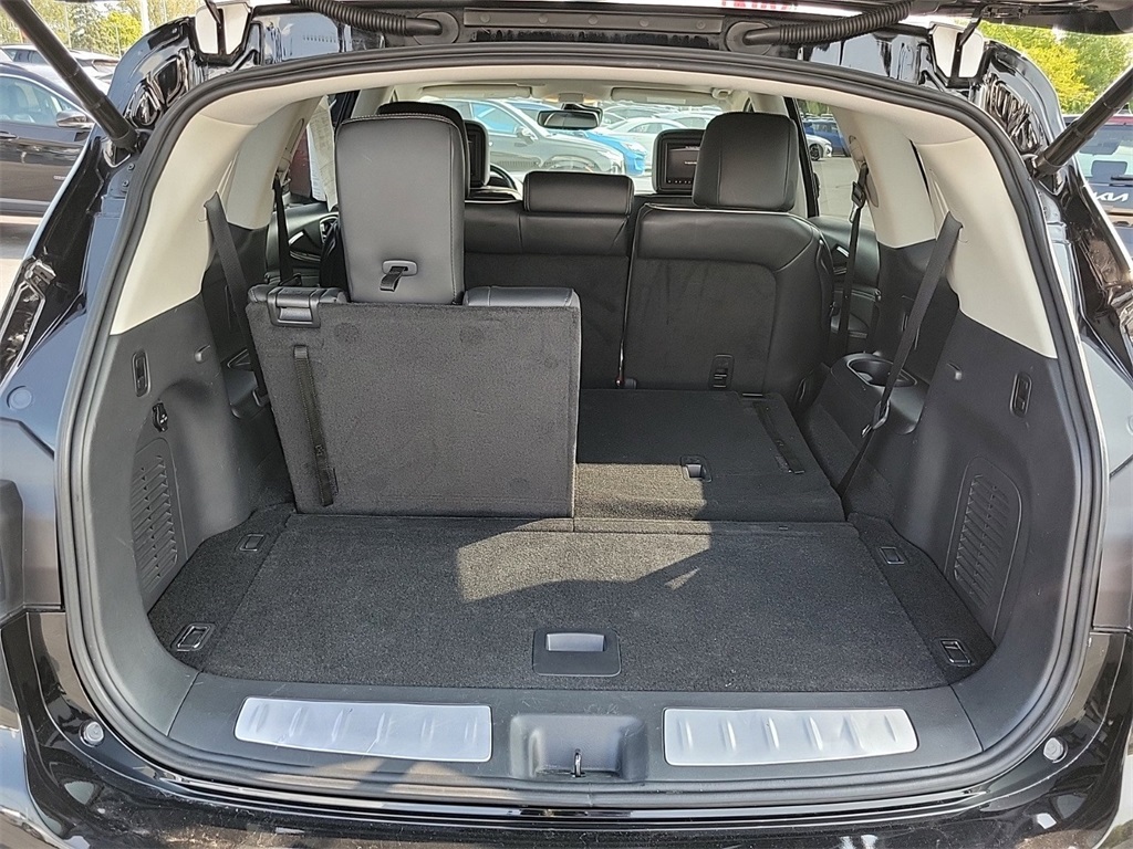 2019 INFINITI QX60 LUXE 25