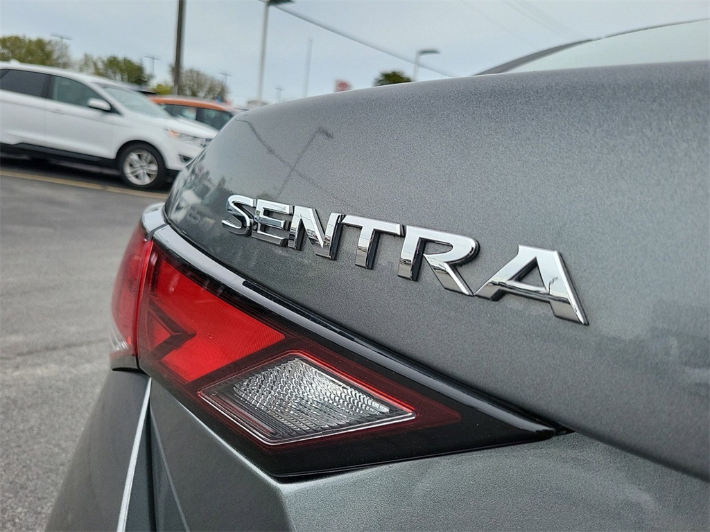 2021 Nissan Sentra SV 8