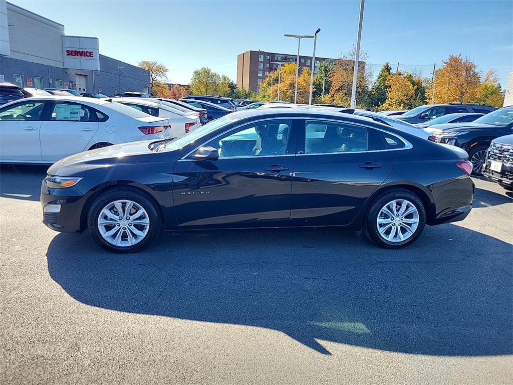 2022 Chevrolet Malibu LT 4