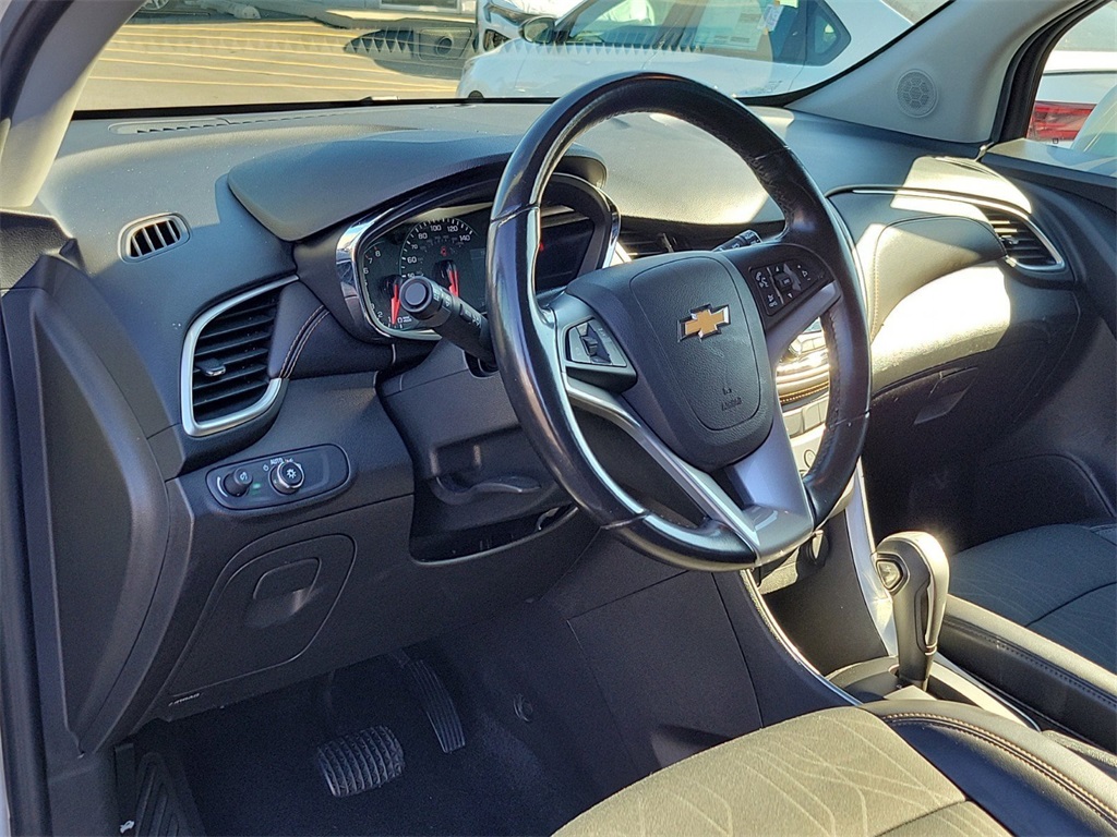 2019 Chevrolet Trax LT 10