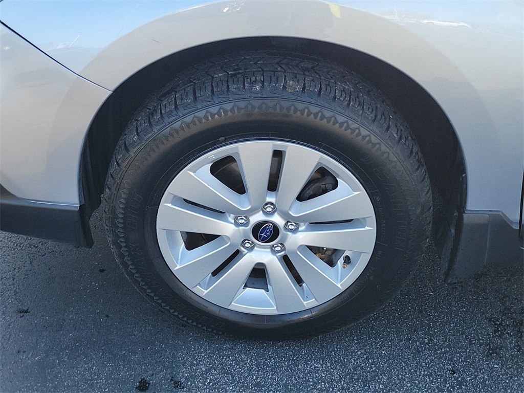 2019 Subaru Outback 2.5i Premium 8