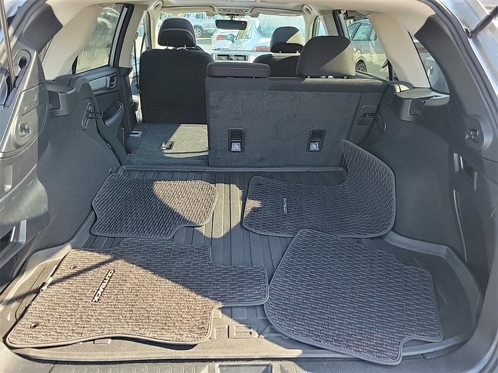 2019 Subaru Outback 2.5i Premium 24