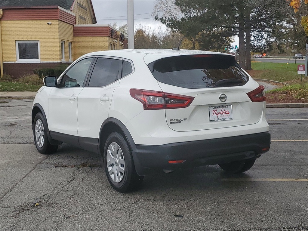 2020 Nissan Rogue Sport S 5