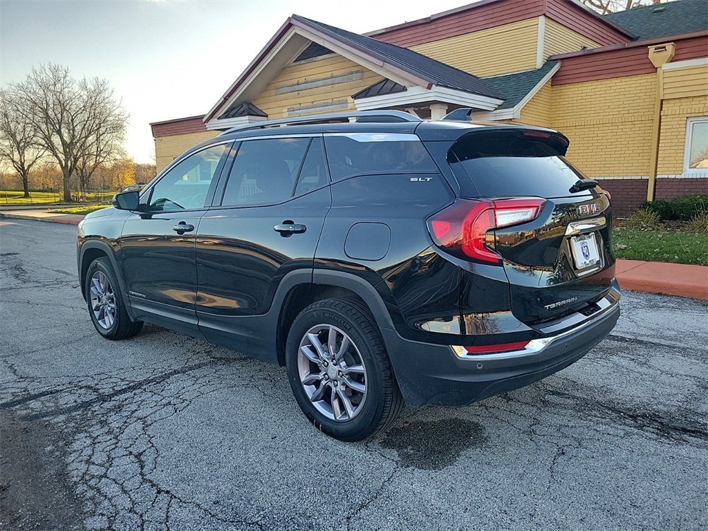 2023 GMC Terrain SLT 5