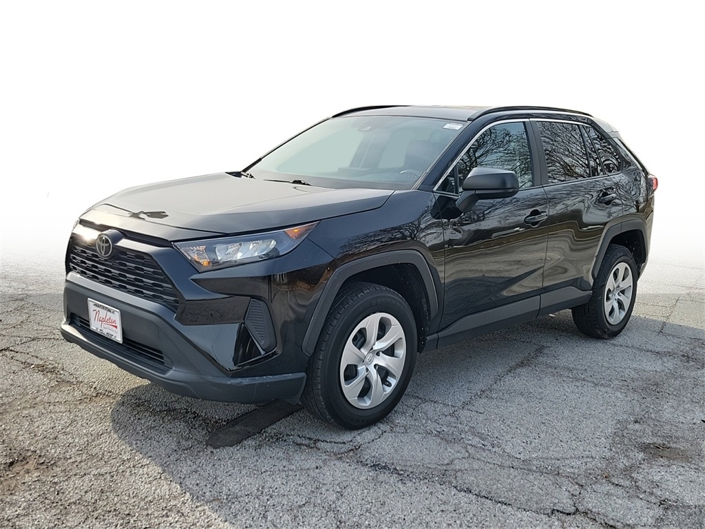 2021 Toyota RAV4 LE 3