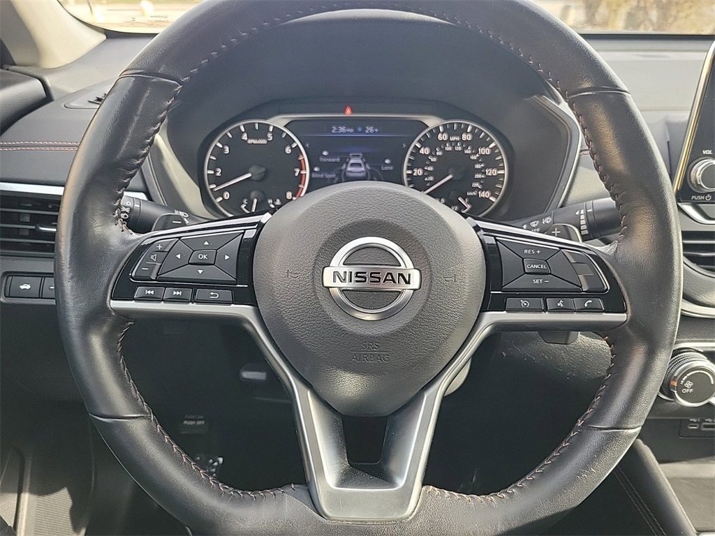 2021 Nissan Altima 2.5 SR 14