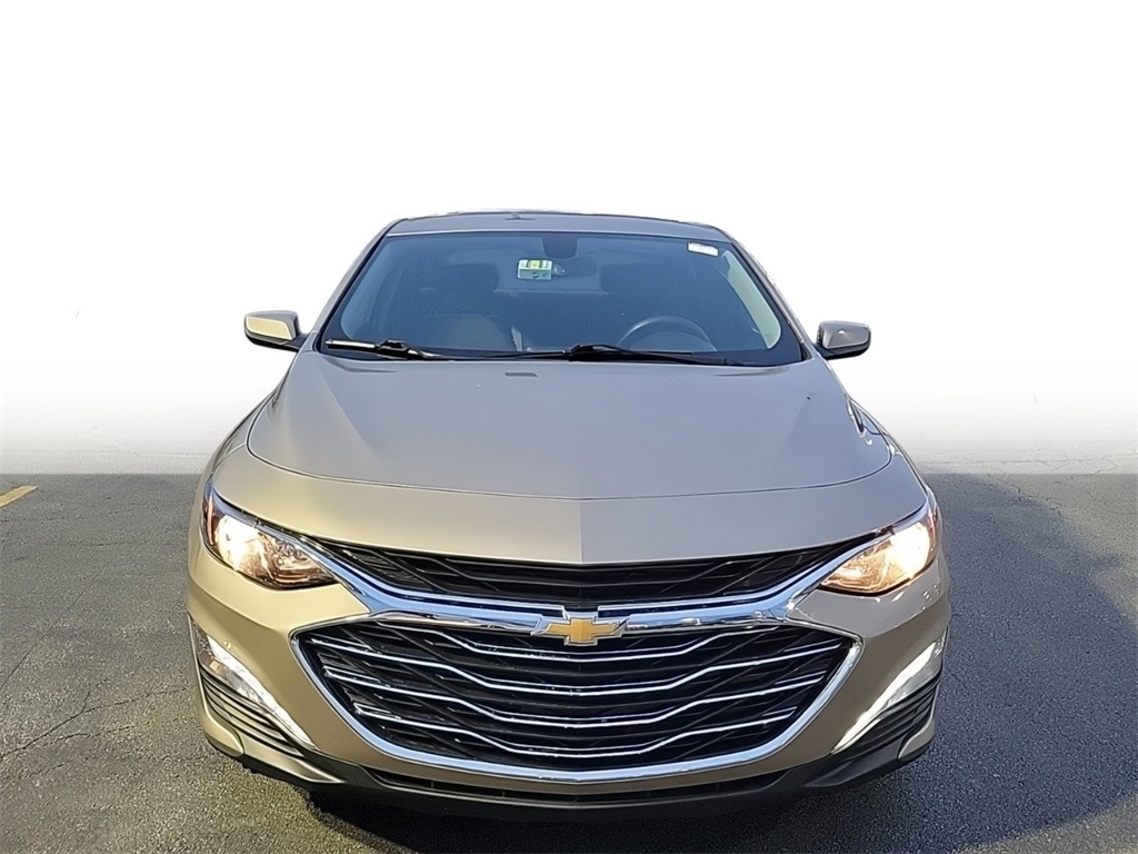 2022 Chevrolet Malibu LT 2