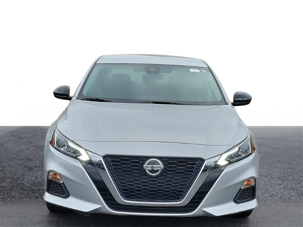 2020 Nissan Altima 2.5 SR 2