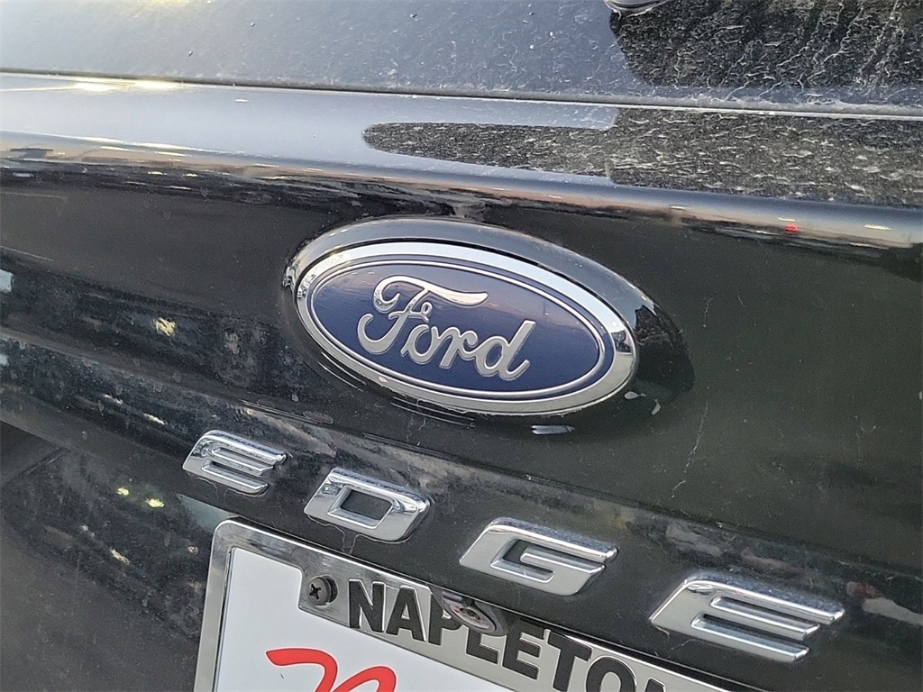 2022 Ford Edge SEL 7