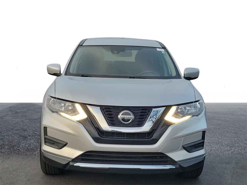 2020 Nissan Rogue S 2