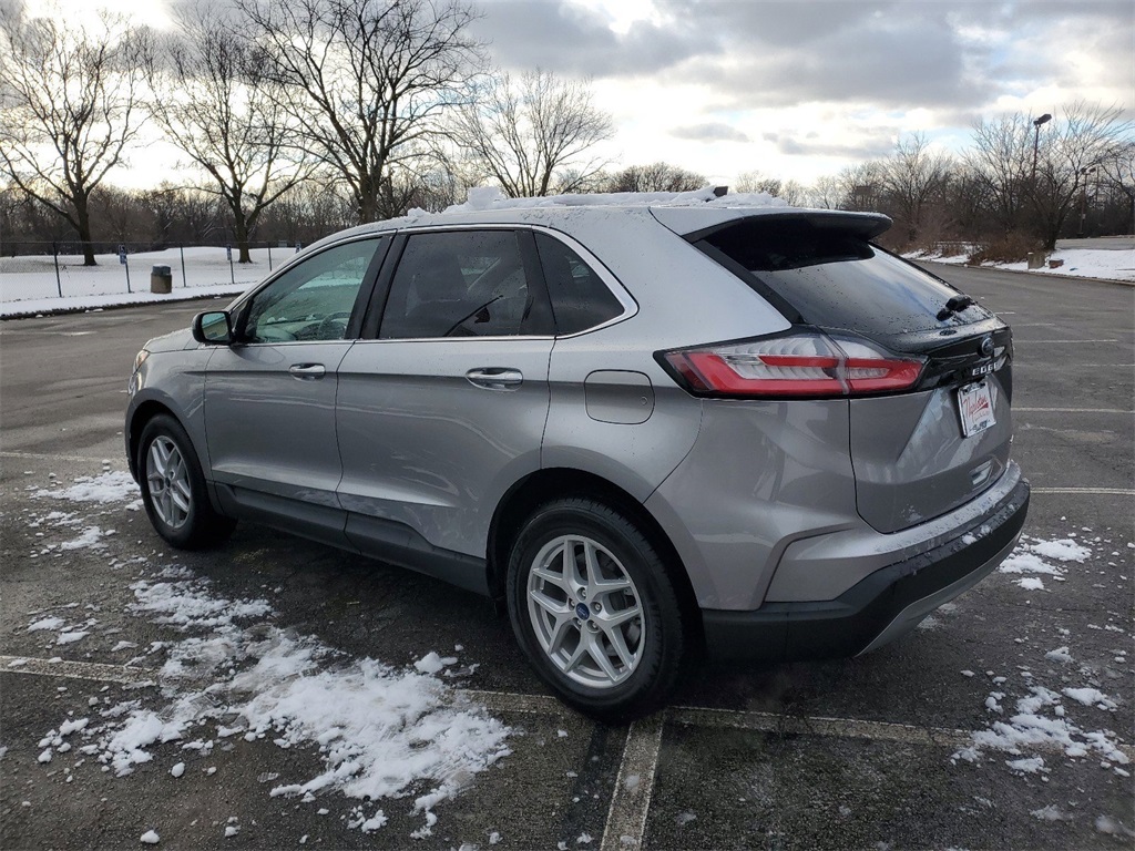 2022 Ford Edge SEL 5