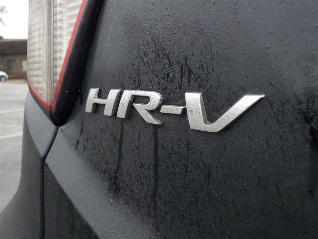 2022 Honda HR-V LX 8