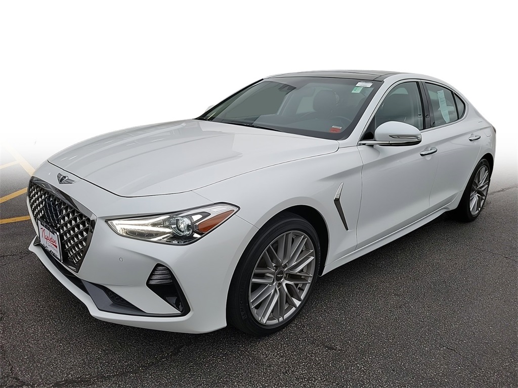 2020 Genesis G70 2.0T 3