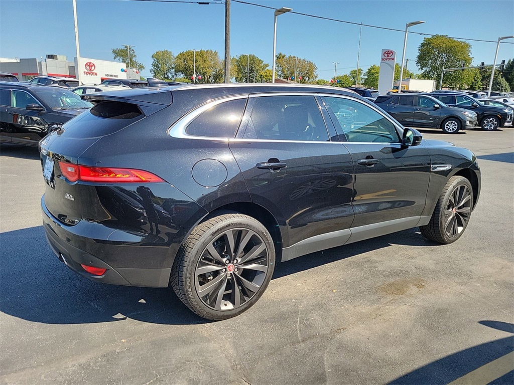 2019 Jaguar F-PACE 30t Portfolio 6