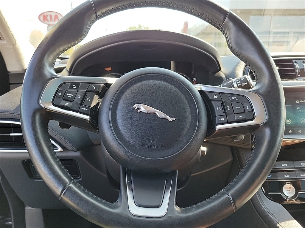 2019 Jaguar F-PACE 30t Portfolio 14