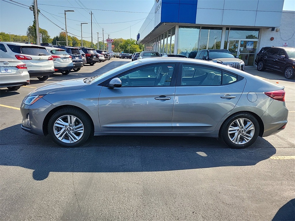 2019 Hyundai Elantra SEL 3