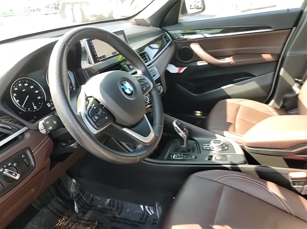 2021 BMW X1 xDrive28i 8