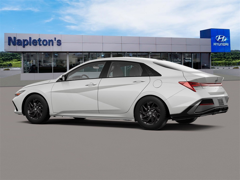 2024 Hyundai Elantra SEL 4