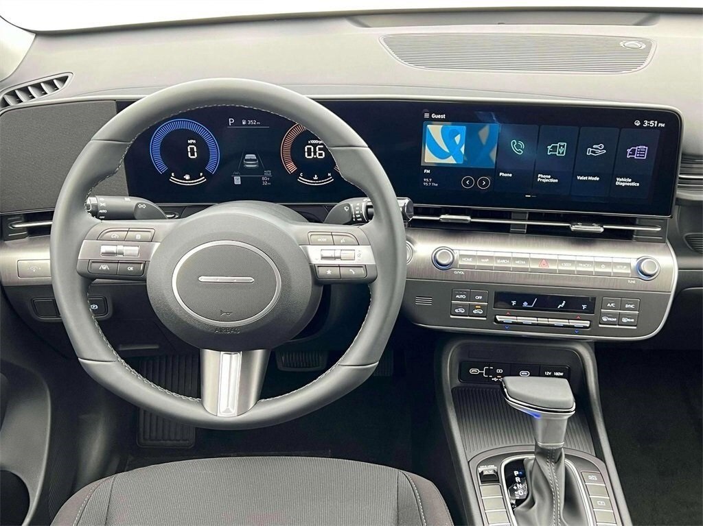 2025 Hyundai Kona SEL 1