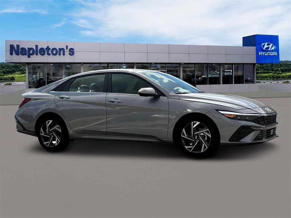 2025 Hyundai Elantra SEL 10