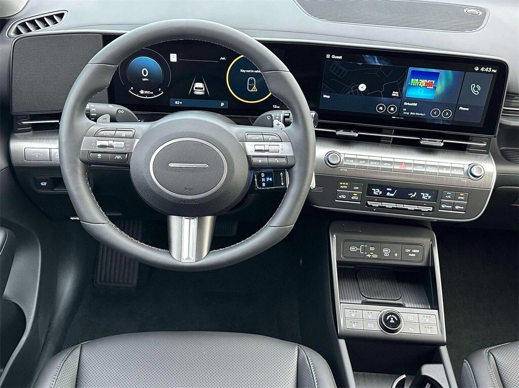 2025 Hyundai Kona Limited 17