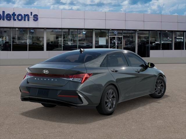 2024 Hyundai Elantra SEL 4