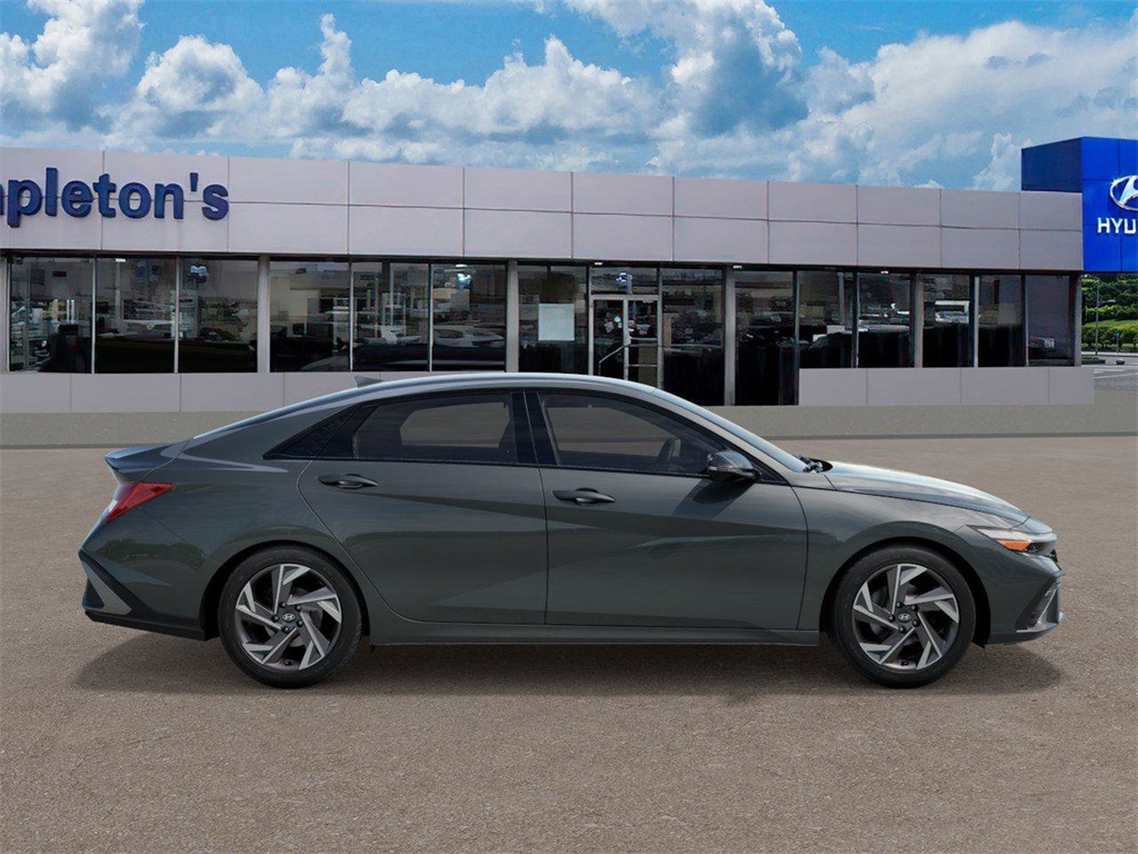 2025 Hyundai Elantra SEL 7