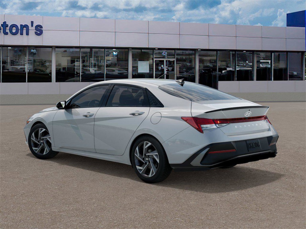 2025 Hyundai Elantra SEL 5