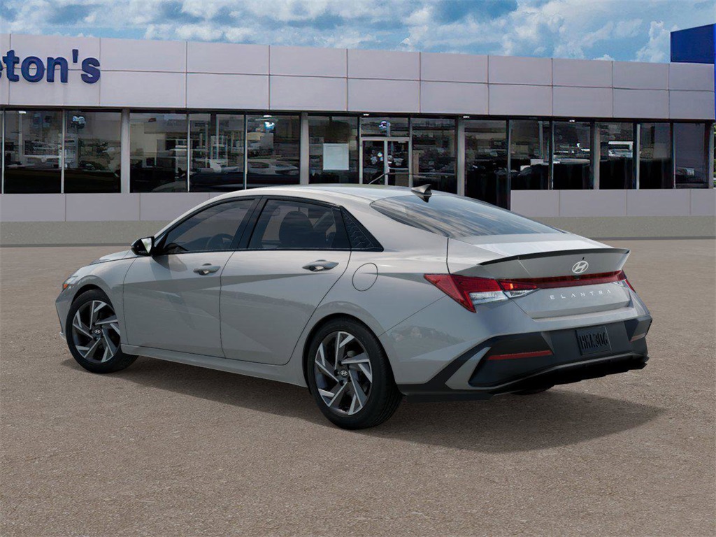 2025 Hyundai Elantra SEL 5