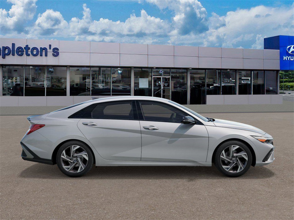 2025 Hyundai Elantra SEL 7