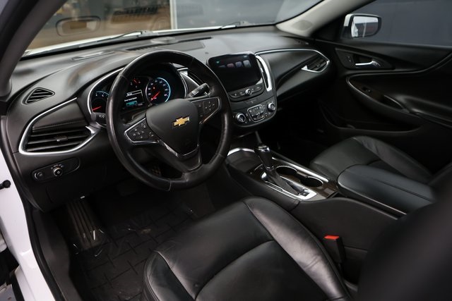 2016 Chevrolet Malibu Premier 13