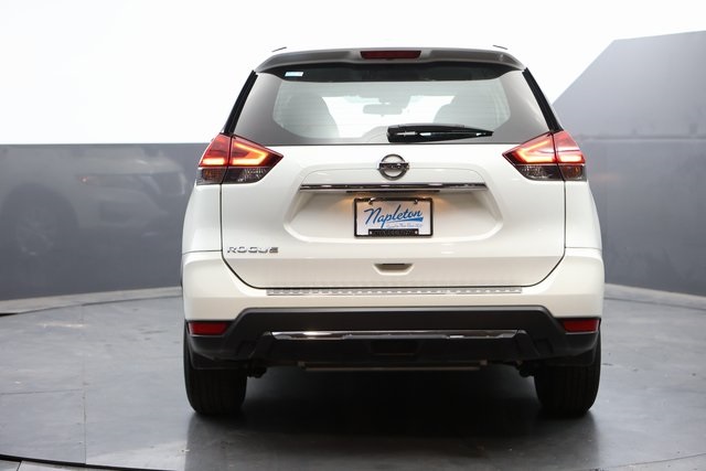 2020 Nissan Rogue SV 6