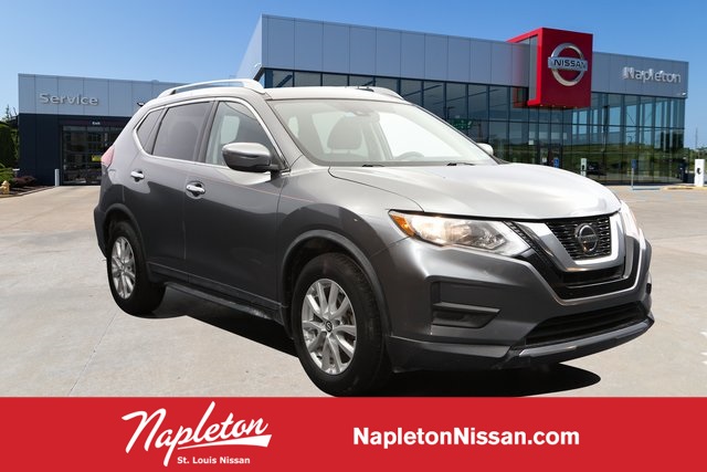 2019 Nissan Rogue SV 1