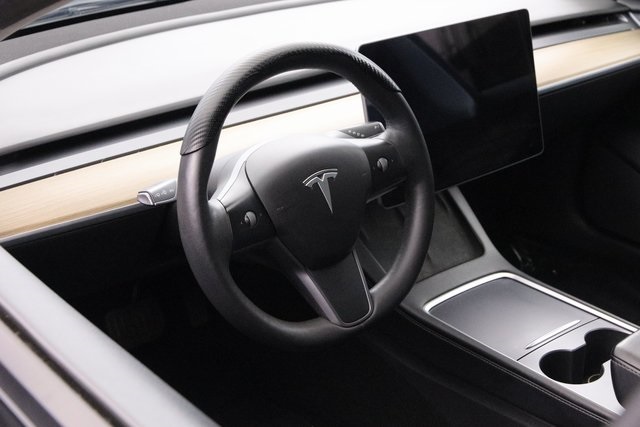 2021 Tesla Model 3 Standard Range Plus 22